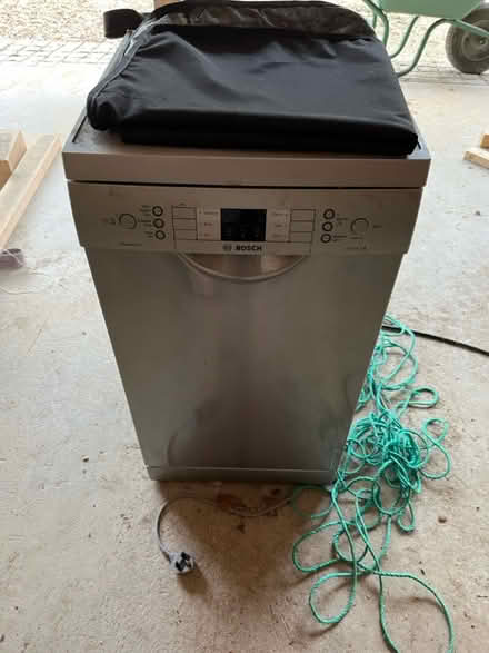 Photo of free Bosch Slimline Dishwasher (SO32) #1