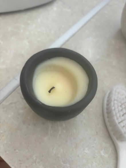 Photo of free Candles/wax melt things (Tadworth KT20) #1