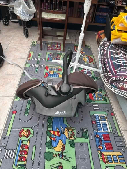Photo of free 2 car seats (St. Helens WA9) #1