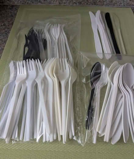 Photo of free Plastic Cutlery (Beulah Hill SE19) #1