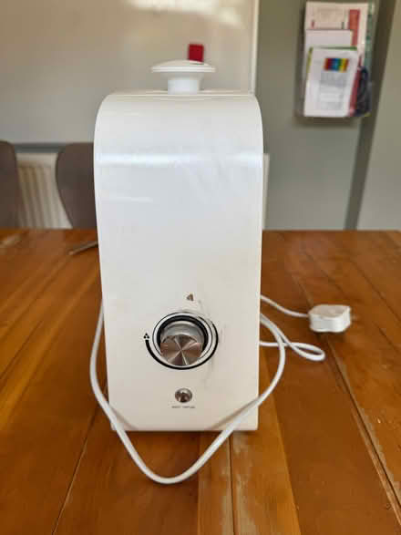 Photo of free Air humidifier- fully operational. (Hatching Green AL5) #2