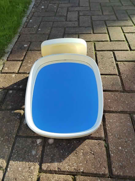 Photo of free Vintage mirror in white surround (Meare) (Oxenpill BA6) #3