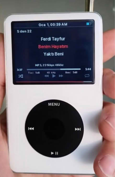 Photo of mp3 device (Wateridge Village) #4