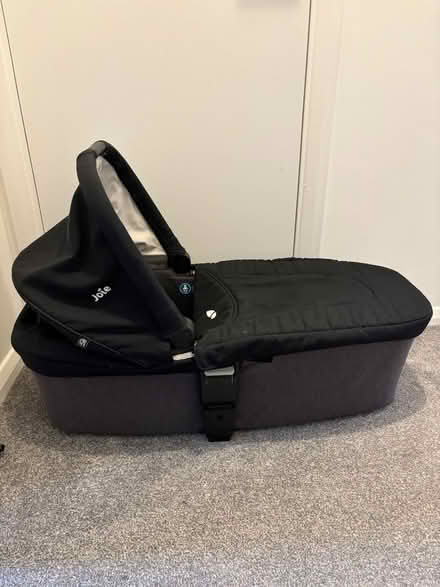 Photo of free Carrycot Joie Chrome (CV22RR) #1