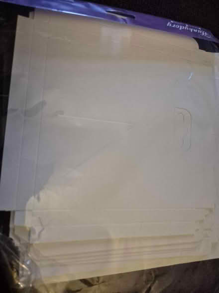 Photo of free Fold up cards for card making (Hollinswood TF3) #1