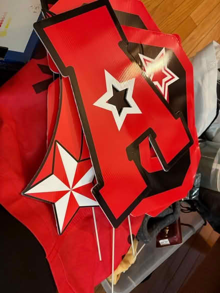 Photo of free Grad yard sign (Highland Park) #1