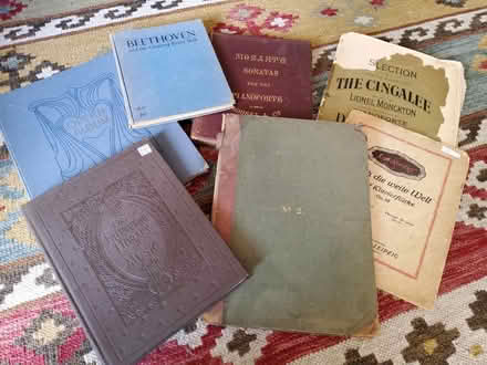 Photo of free Old piano music (Redhill RH1) #1
