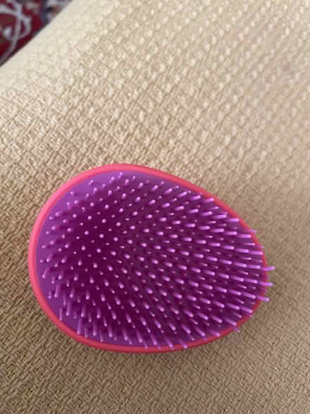 Photo of free hair detangler (Odenton, Chapelgate area) #2