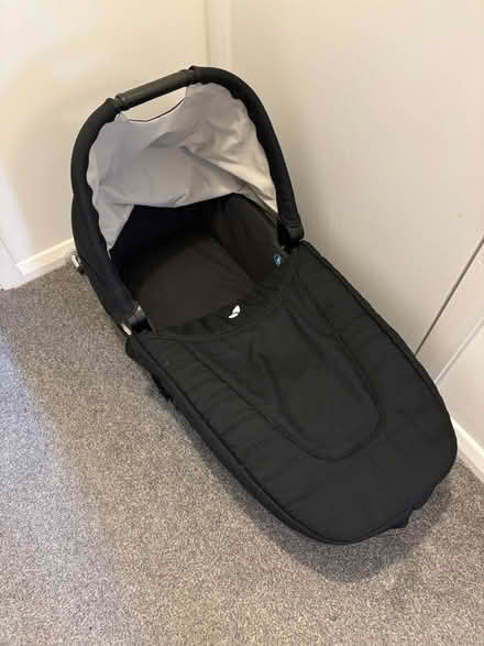 Photo of free Carrycot Joie Chrome (CV22RR) #2