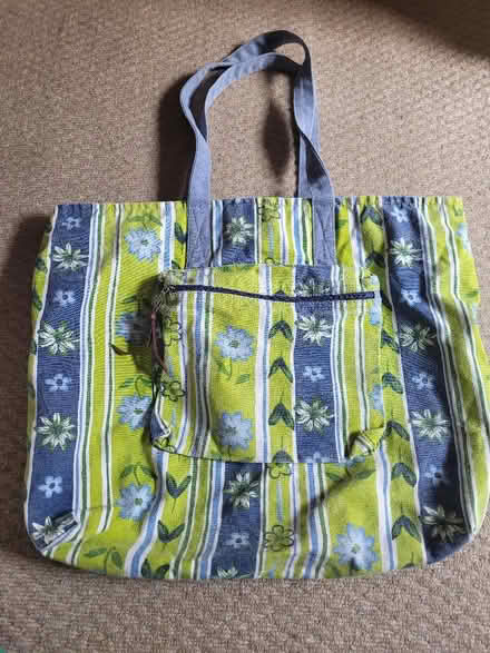 Photo of free Summer bag (Shenley Fields B29) #1