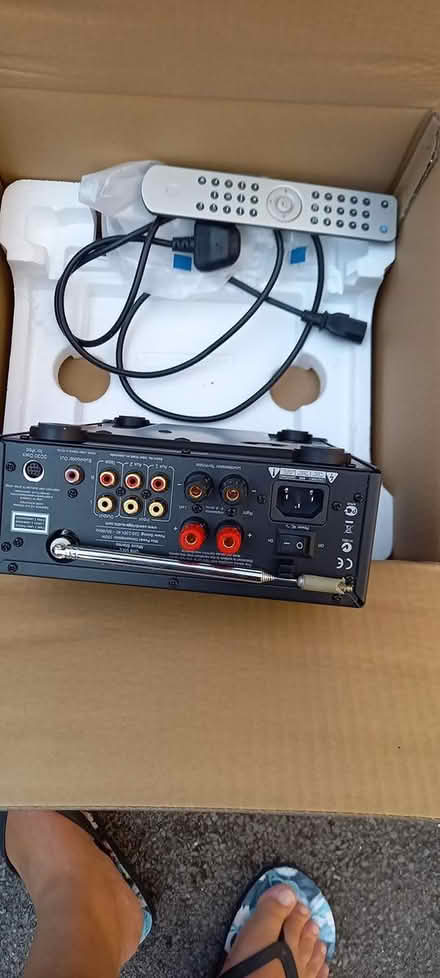 Photo of free Cd & dab radio (Cf23 8rr) #2
