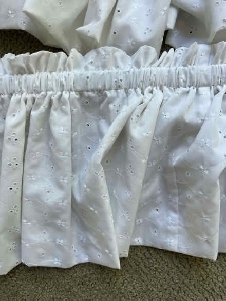 Photo of free Matching eyelet valances (Metuchen NJ) #2