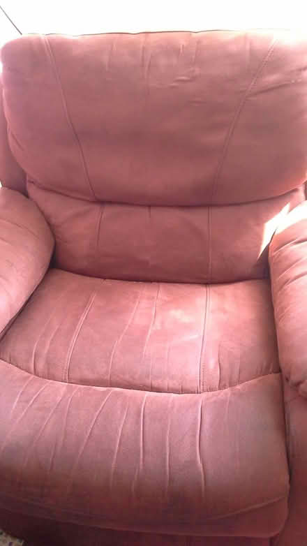 Photo of free Armchair (Merstham RH1) #1