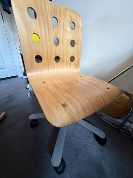 Photo of free Office chair (Hammersmith) #1