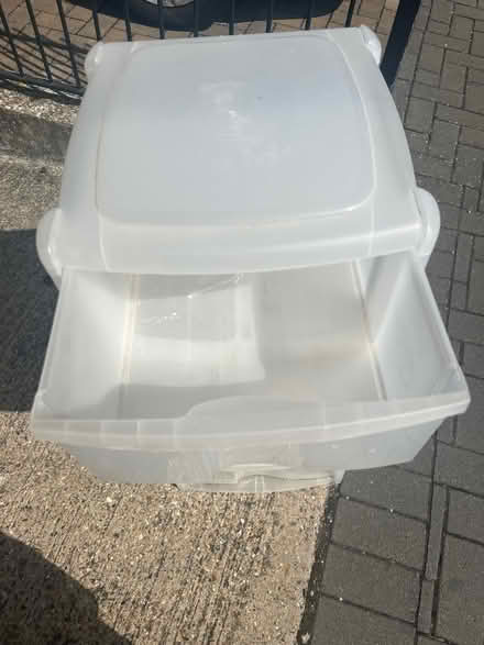 Photo of free White plastic 4 drawers (TW13) #3