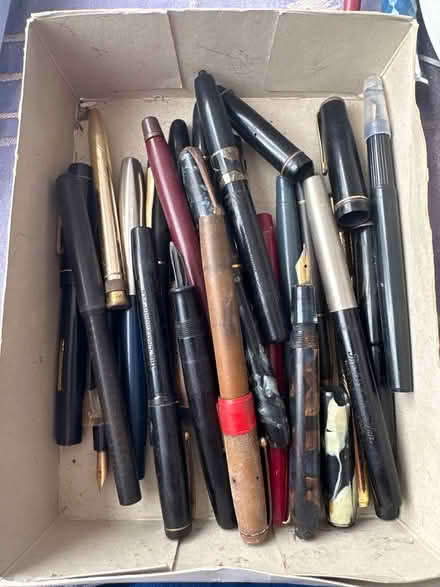 Photo of free Selection of old pens (Sanderstead) #1
