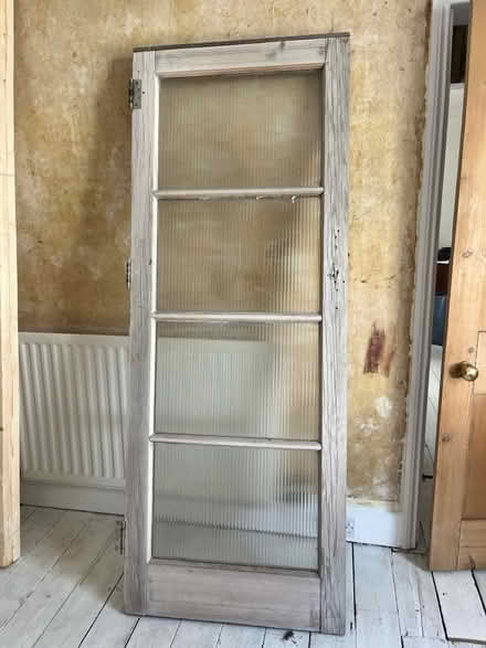 Photo of free Old pine door (Hastings Old town TN34) #1