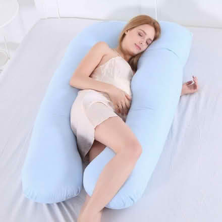 Photo of L Shape / Maternity Pillow (Kiveton Park, S26) #2