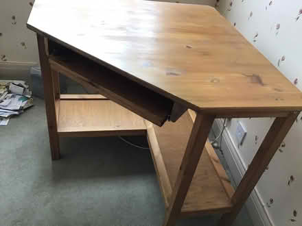 Photo of free IKEA corner desk (Hamsey Green CR6) #1