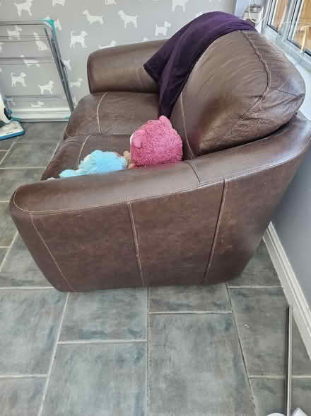 Photo of free Sofa (Astley village PR7) #2