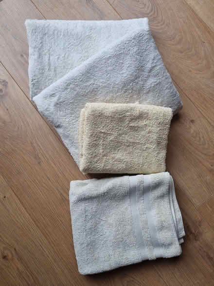 Photo of free Two towels, hand towel, bathmat (AB21) #1