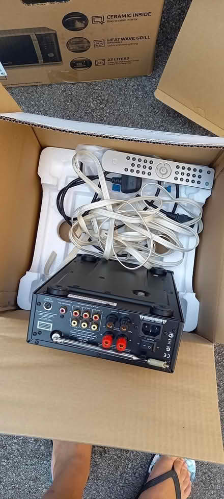 Photo of free Cd & dab radio (Cf23 8rr) #3