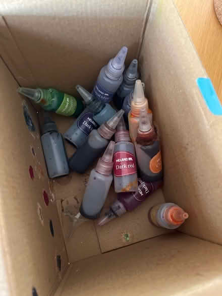Photo of free Tie dye kit (BN41) #2