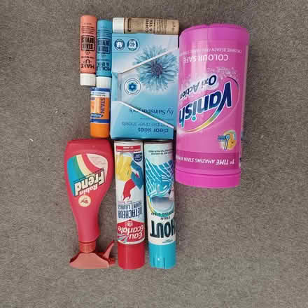 Photo of free various stain removal products + tumble drier sheets (Summertown OX2) #1