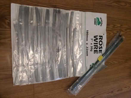 Photo of free Floristry Wire (Mile Oak BN41) #1