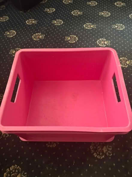 Photo of free Pink storage box (Teams NE11) #1