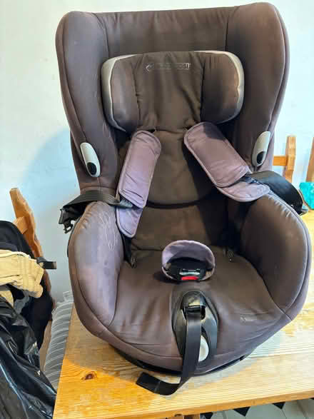 Photo of free Two children’s car seats (Haldens AL7) #3