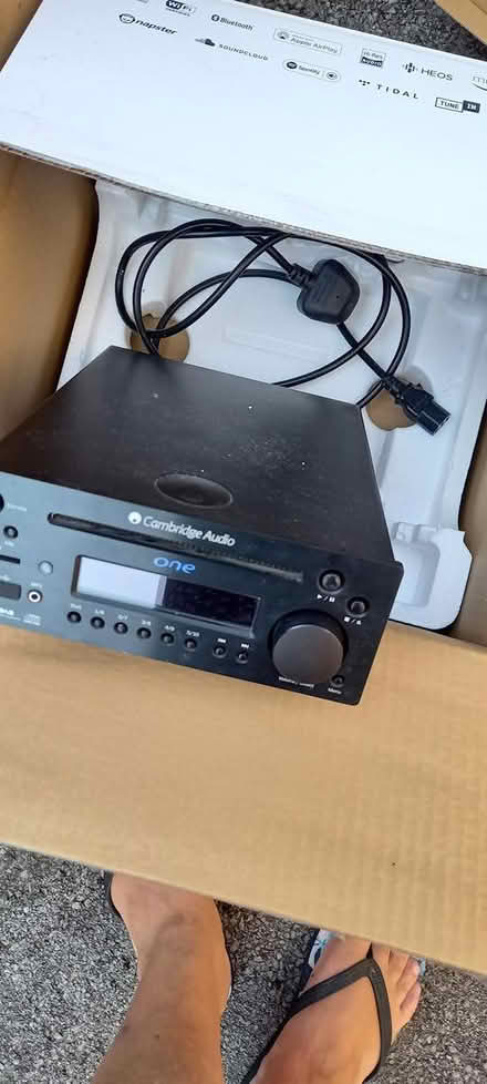 Photo of free Cd & dab radio (Cf23 8rr) #1