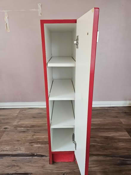 Photo of free Bathroom cabinet (Oak Park, IL) #2