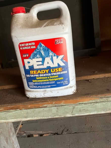 Photo of free Peak brand antifreeze, prediluted (Moorpark & Bascom) #1