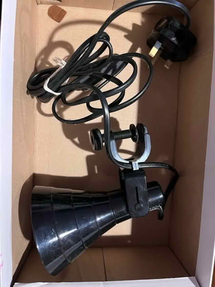 Photo of free Small clip on light - working (TW12 - Hampton Hill) #1
