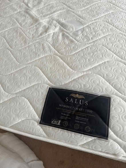 Photo of free King size (Sheffield s 6 4br) #1