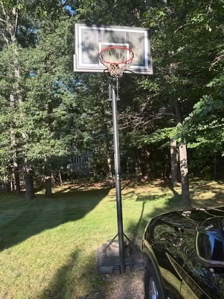 Photo of free Portable Basketball Hoop (Dunstable, MA) #1