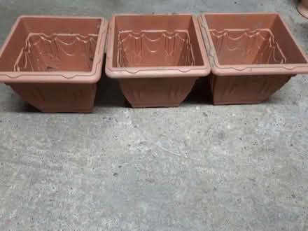 Photo of free Square planters x 3 (plastic) (Cressex HP12) #1