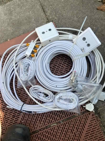 Photo of free Cable TV extension set. (Bedford MK40) #2