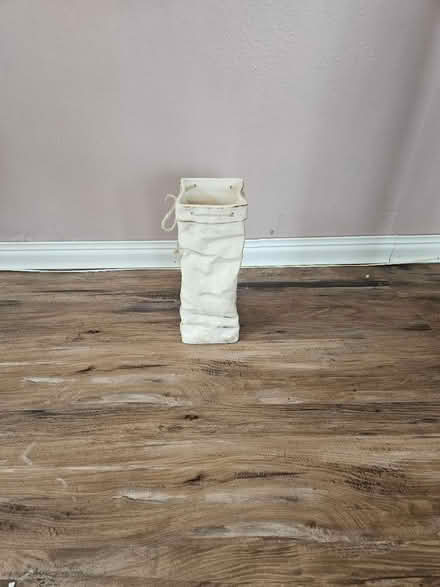 Photo of free Vase #2 (Oak Park, IL) #1