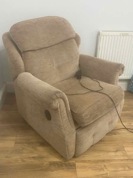 Photo of free armchair (M11 4WJ) #1