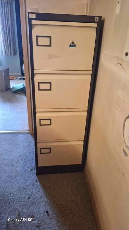 Photo of free Filing cabinet. needs a good clean but in working order. (Brampton - Appleby CA16) #1