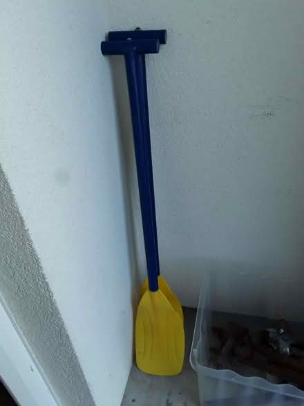 Photo of free Pair of oars (Blacon CH1) #1