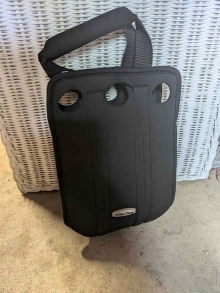 Photo of free Compact 6-pack Bottle Carrier (Dixboro) #4