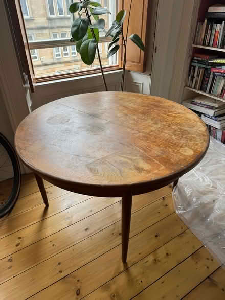 Photo of free Antique table - expandable (Govanhill G42) #3