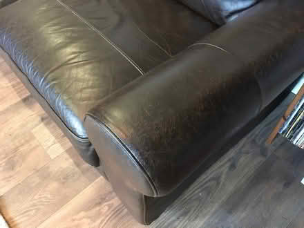 Photo of free Leather sofa (Chaddleworth RG20) #3