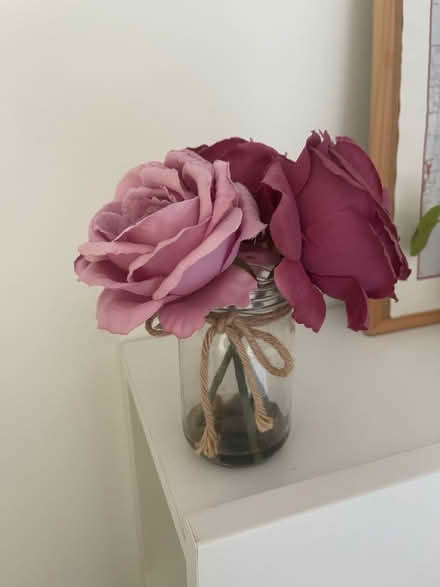 Photo of free Faux flowers with vase (Sutton CB6) #2