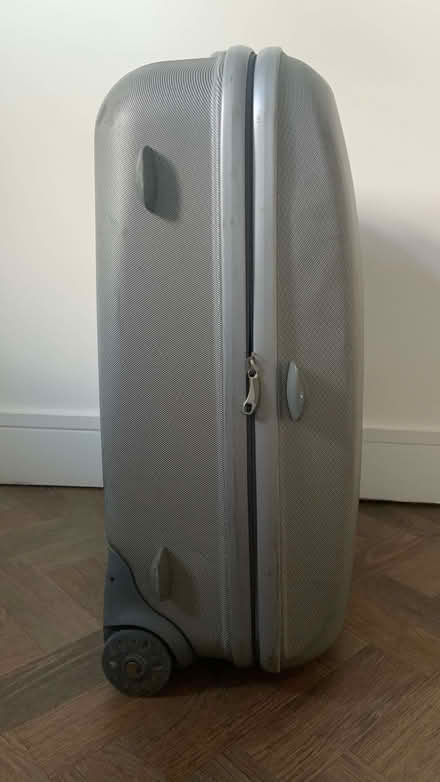 Photo of free grey zip-up wheeled suitcase (Fiddlers Hamlet CM16) #3