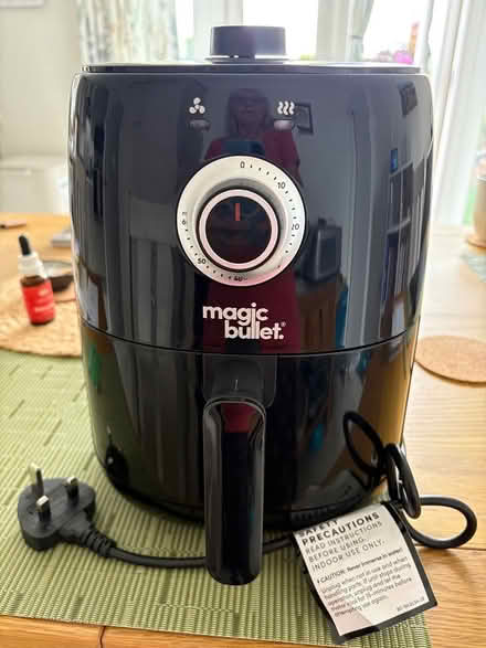 Photo of free Air fryer 2.5L (Glastonbury, BA6) #1