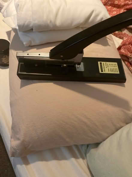 Photo of free Heavy duty stapler (Beaumont LA1) #1